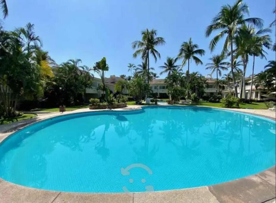 Hermoso Apartamento En Manzanillo Con Alberca Y Cancha De Tenis, Ideal Para Relajarse Y Disfrutar De Una Escapada Tranquila En El Paraiso Tropical Exterior photo